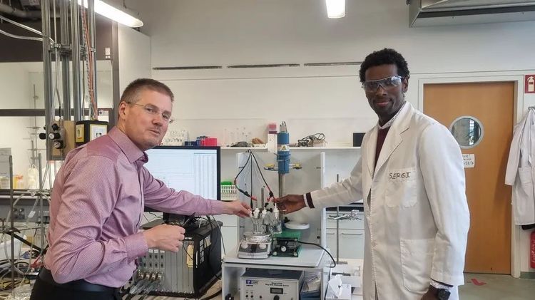 Closing the carbon-nitrogen loop